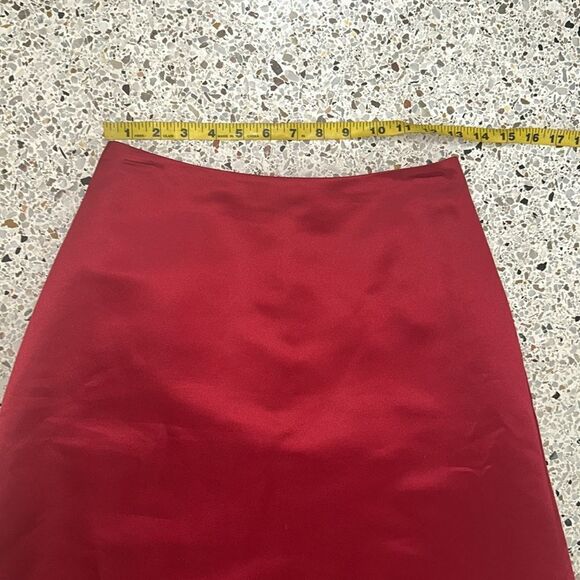 Bill Levkoff floor length red satin skirt 4 cocktail formal - Picture 5 of 6